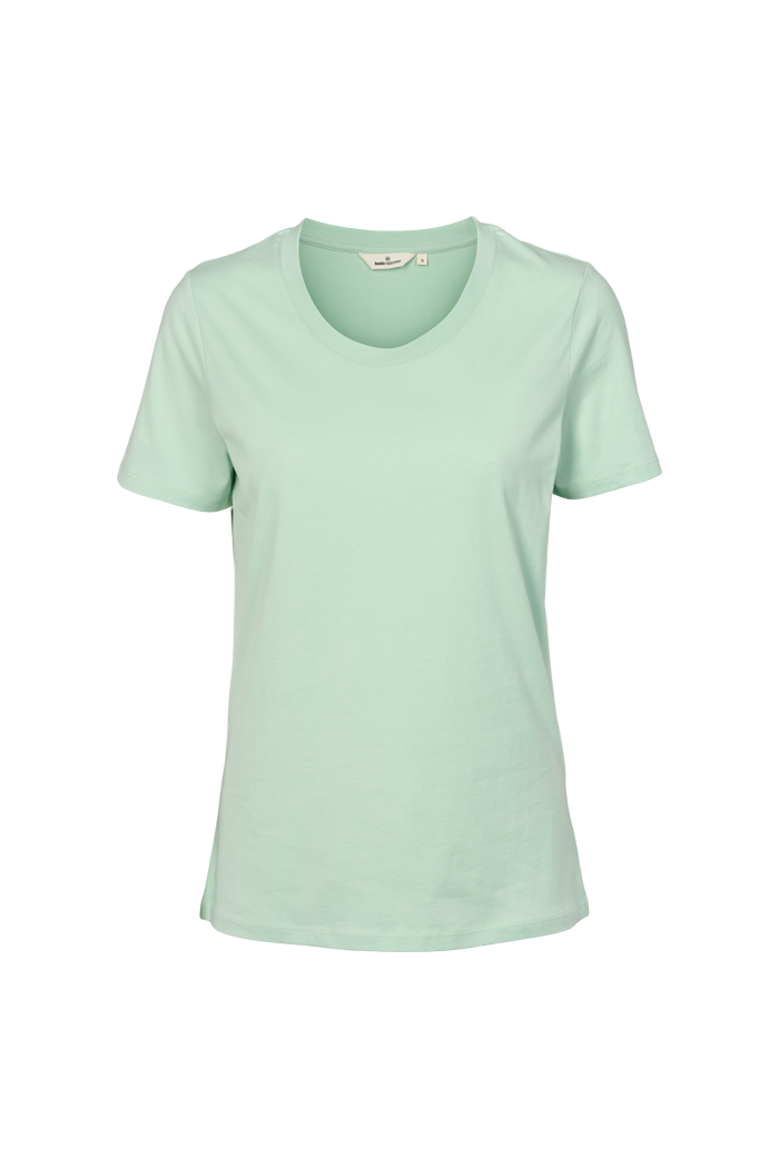 Basic Apparel Rebekka Tee T-shirts 770 Gossamer Green